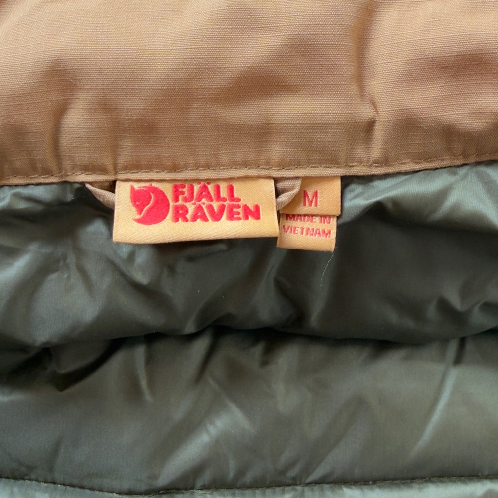 Fjallraven Mens Ovik Lite Vest- size M Brown Tan Down Puffer - Picture 6 of 11
